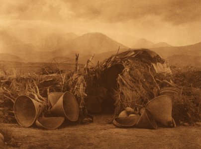 Mono home, by Edward Curtis